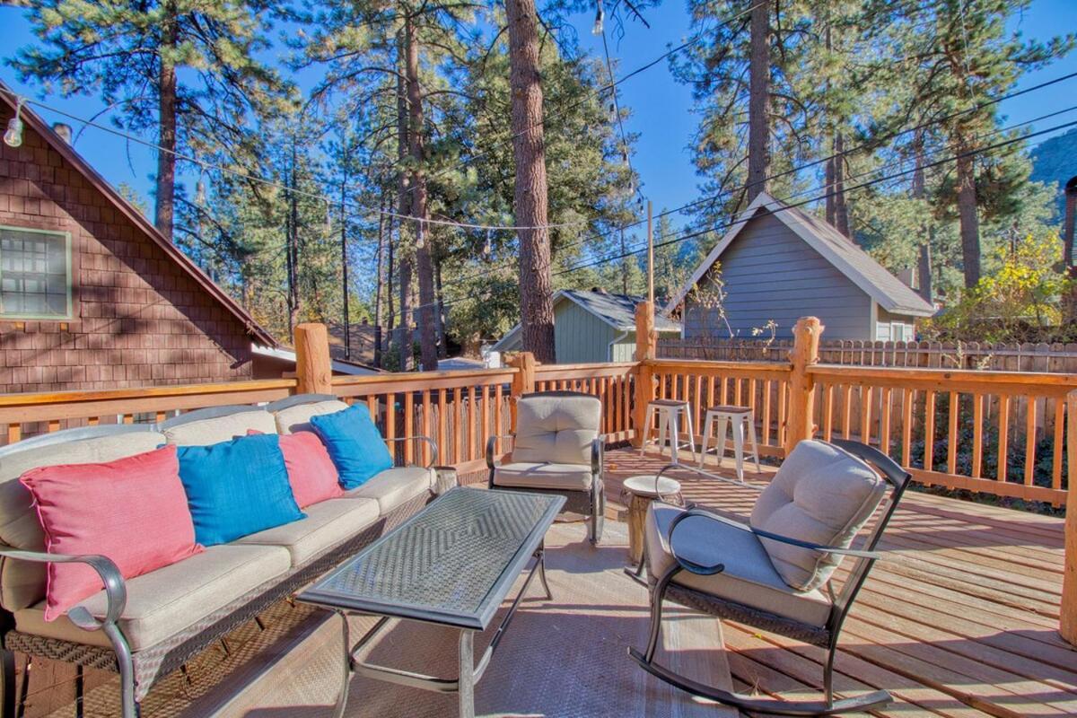 Ray'S Dear Cottage Wrightwood Exterior photo